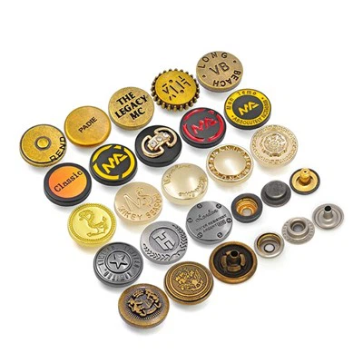 لقطات زر معدنية للجلد